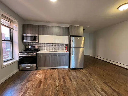 Rented by Budget Real Estate NYC Inc | media 7