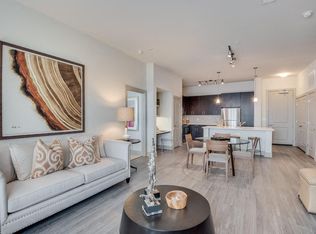 Windsor at West University, Houston, TX 77005