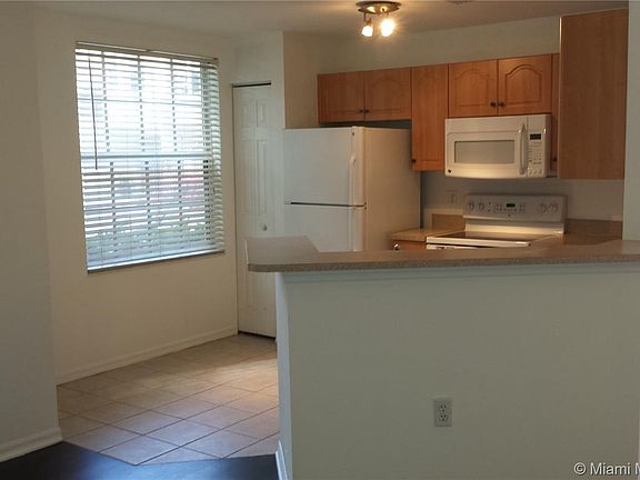 3rd image of 8920 NE 8th Ave Unit 1002