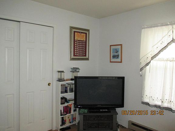 5th image of 566 Patten Cir