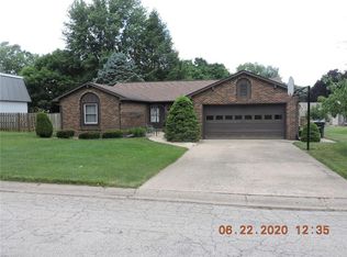 3212 Suncrest Dr, Danville, IL