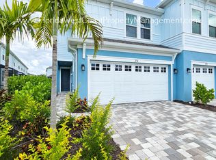 274 Via Anina Dr, Sarasota, FL 34243