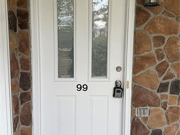 2nd image of 99 Chariot Ct
