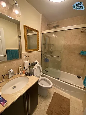 Rented by Fifth & Forever LLC | media 33