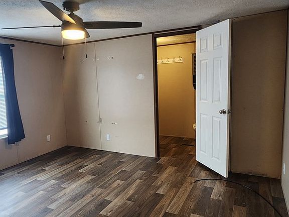 2nd image of 120 Poplar Avenue