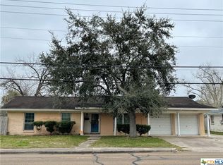 2507 E Airline Rd, Victoria, TX 77901