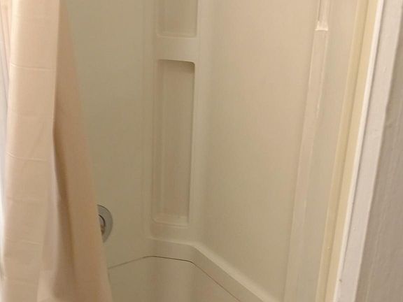 5th image of 2655 Walnut St APT 1C