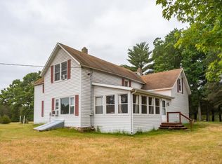 N9099 16th Ave, Neshkoro, WI 54960