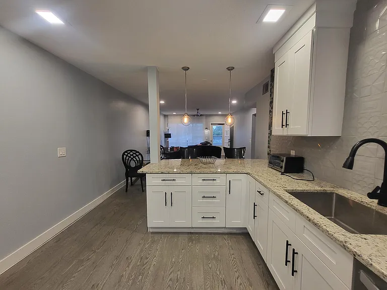 2471 Sumatran Way #51 — Photo 23