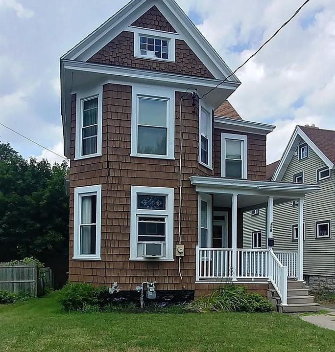 1st image of 406 Laforte Ave