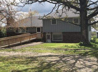 1005 Evans St, Ava, MO 65608