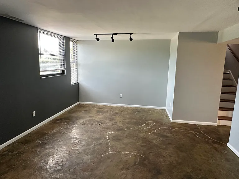 703 Wilkinson Blvd #4 — Photo 15