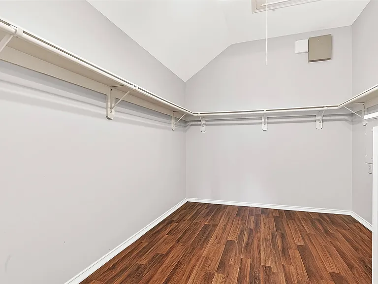 7116 Granger Ridge Ln — Photo 18