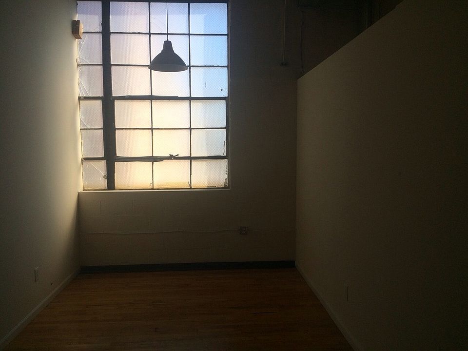 1st image of 1501 Kemper St Ste 3M