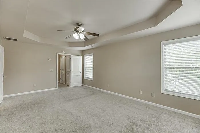 314 Oakland Hills Way — Photo 6