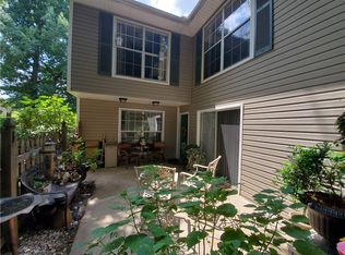 576 Trillum Ct, Marietta, GA 30008