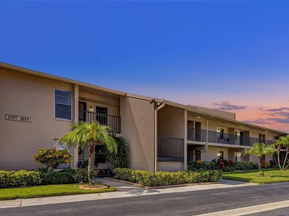 2607 Woodgate Ln #K-9, Sarasota, FL 34231