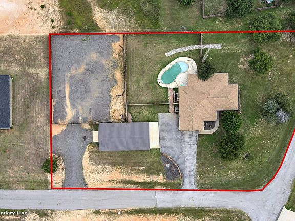 5th image of 11906 Meadow Creek Dr