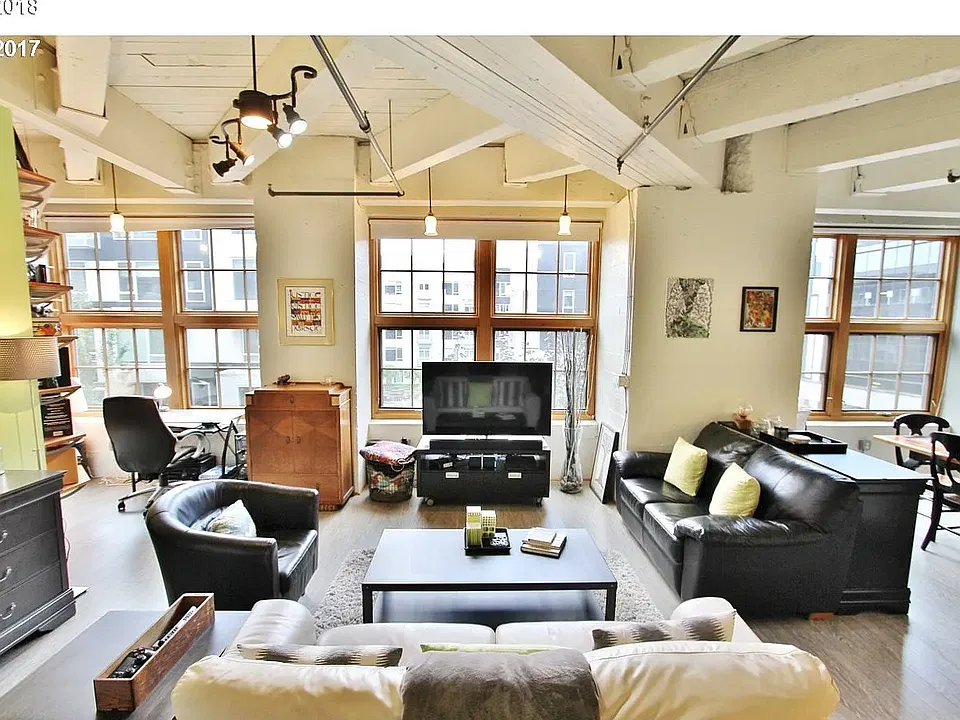 1420 NW Lovejoy St #301