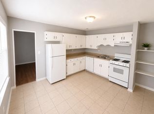 1711 Electronics Dr APT C, Anniston, AL 36207