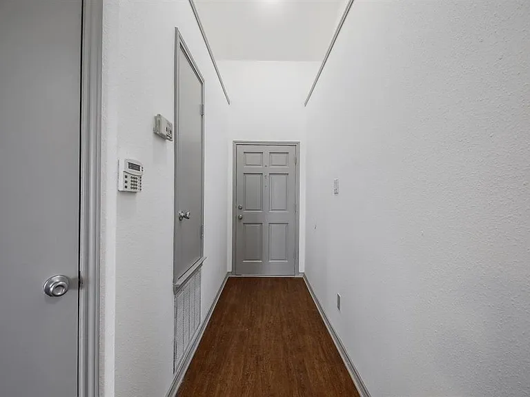502 Eaglecreek Dr — Photo 21