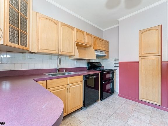 4th image of 2116 E Edgar Rd Floor 2