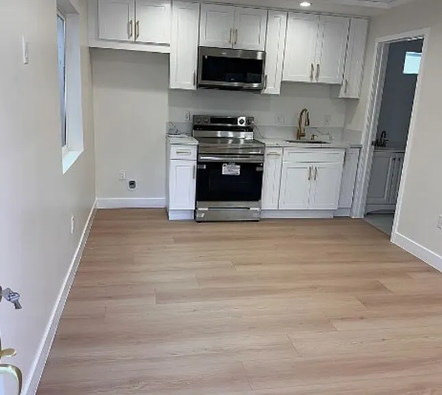 6235 1/2 Banner Ave — Photo 2