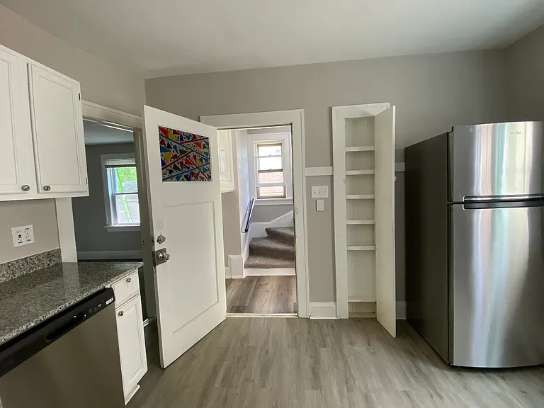 2864 N Pierce St — Photo 3