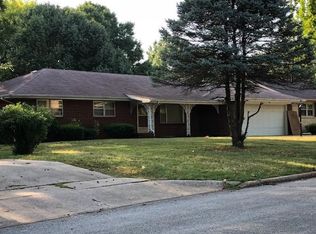 1954 S Westwood Ave, Springfield, MO 65807