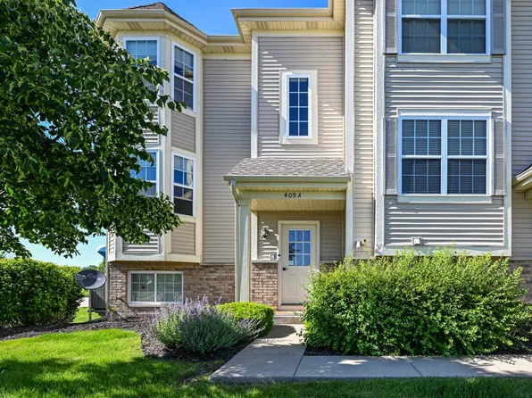 409 Parker DRIVE #A, Genoa City, WI 53128