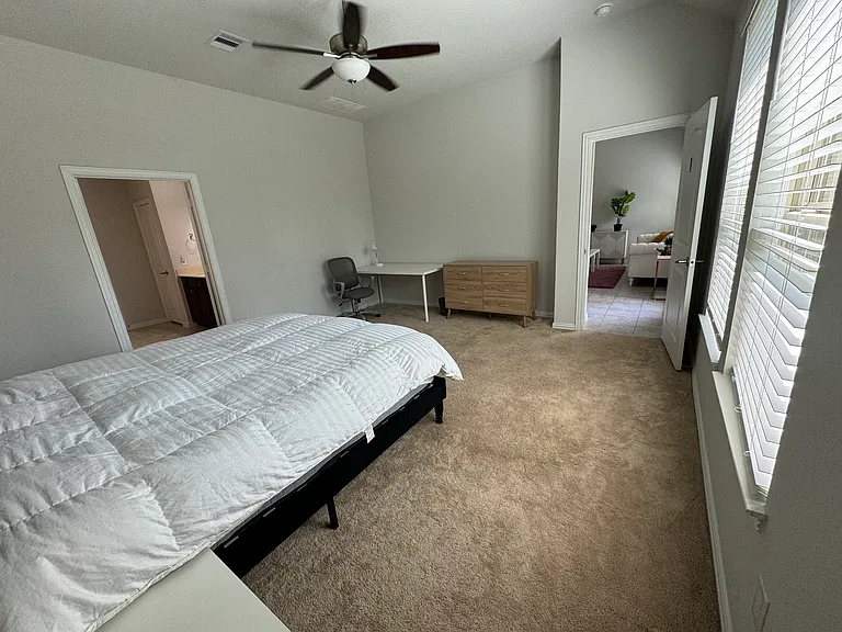 207 Scarlet Maple Way — Photo 7