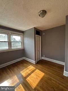 1 bed, 1.0 bath, 650 sqft, $1,050 — Photo 3