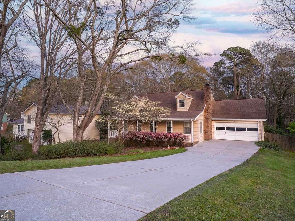 1st image of 4354 Riverside Dr SW