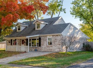 1699 Gayhart Dr, Xenia, OH 45385