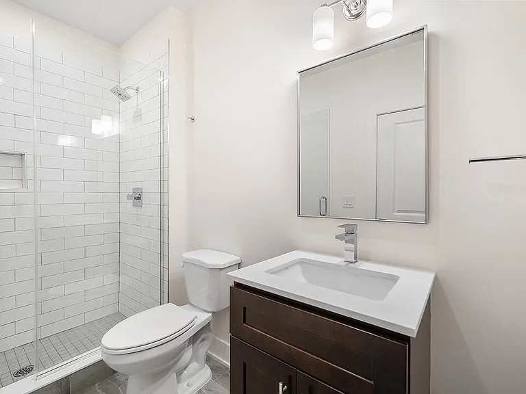 1148 N 2nd St #3H — Photo 3