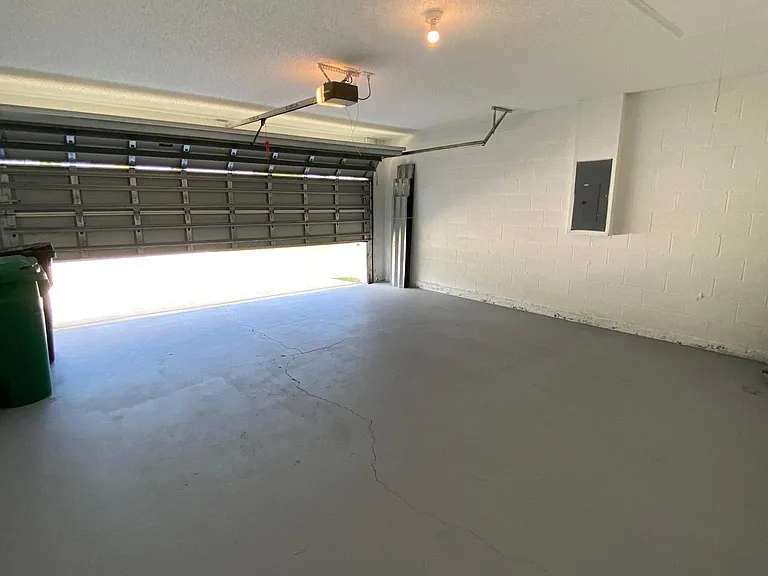 632 SE Chapman Ave — Photo 51