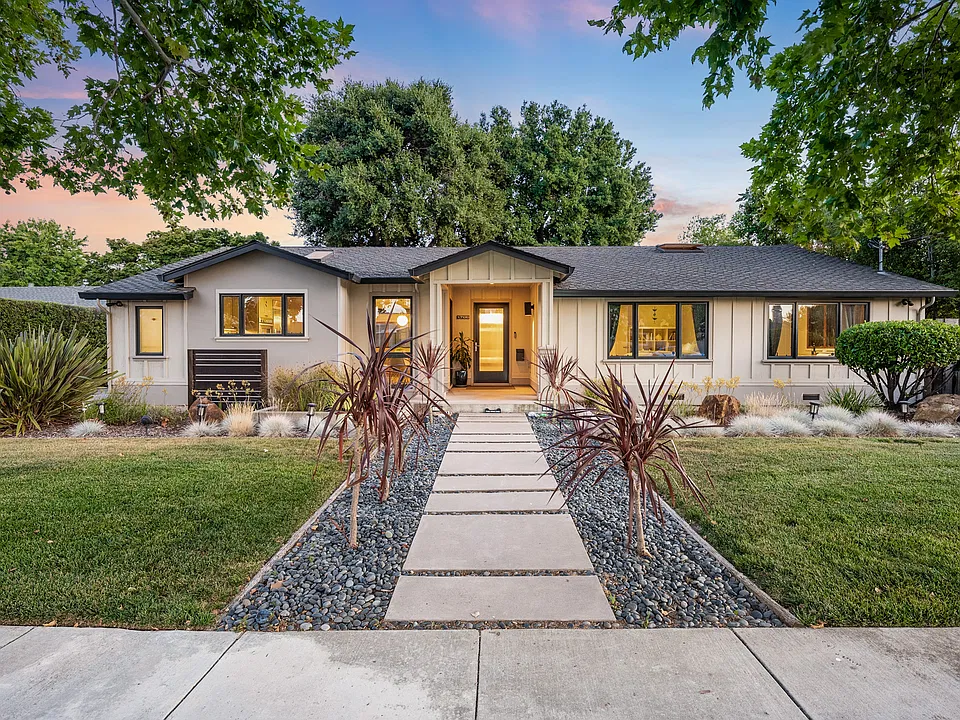 1700 Isabel Dr