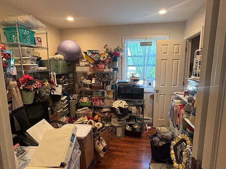 938 Scherger Ave — Photo 19