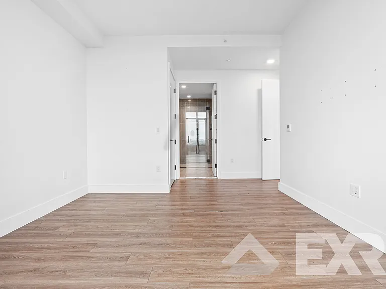 2230 Cropsey Ave #502 — Photo 8