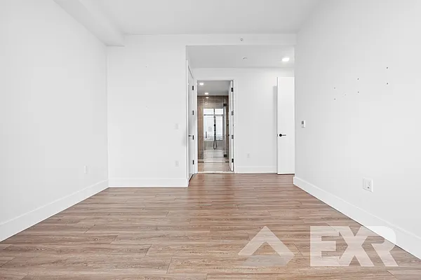 Rented by EXR | media 8