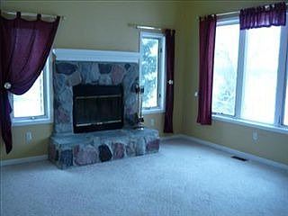 3rd image of 8504 Fowler Ct NE