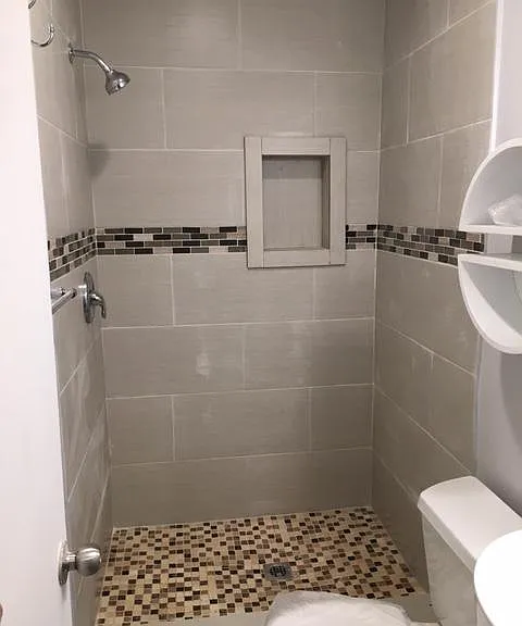 1018 N Azusa Ave — Photo 12