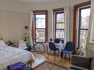 558 7th St #4A, Brooklyn, NY 11215