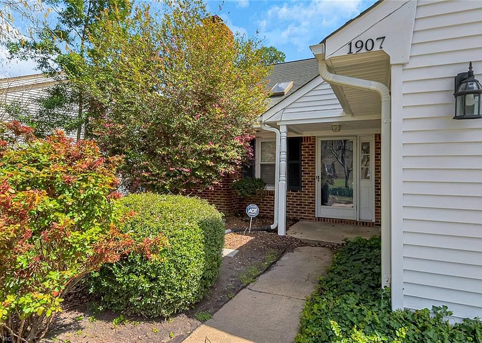 1907 Kelly Run, Chesapeake, VA 23320 Zillow