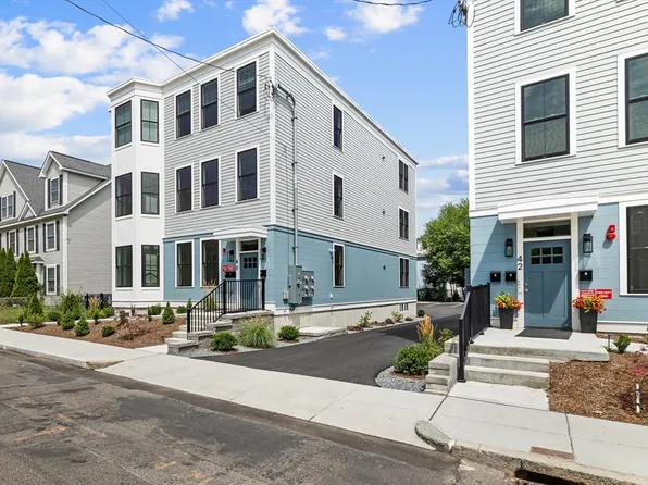 40 Waverly St #2, Brighton, MA 02135