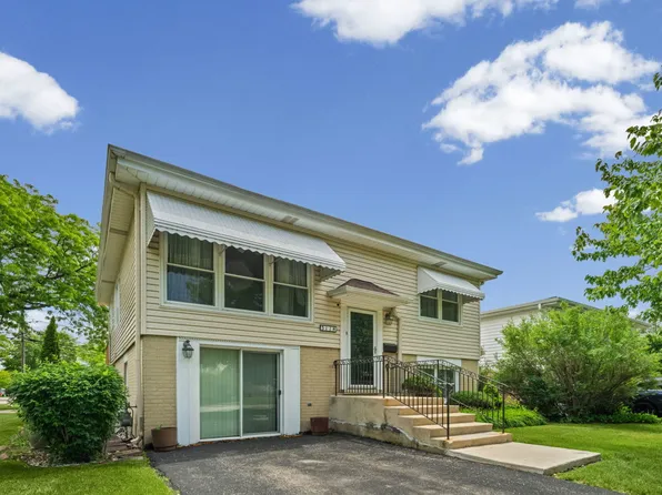 311 W Cypress St, Arlington Heights, IL 60005