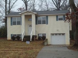 429 N McDonough Rd, Griffin, GA 30223