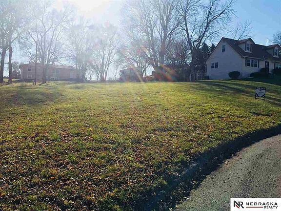 3rd image of 3615 Barretts Dr