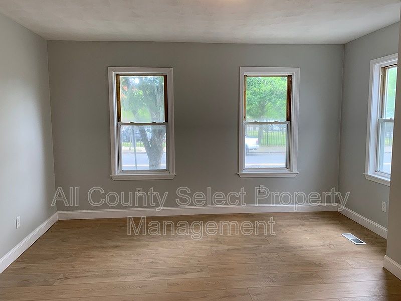 351 SUMMER ST Lynn MA Zillow