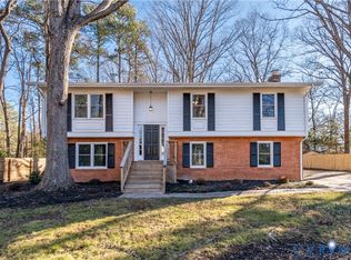 2721 Penrose Dr, North Chesterfield, VA 23235